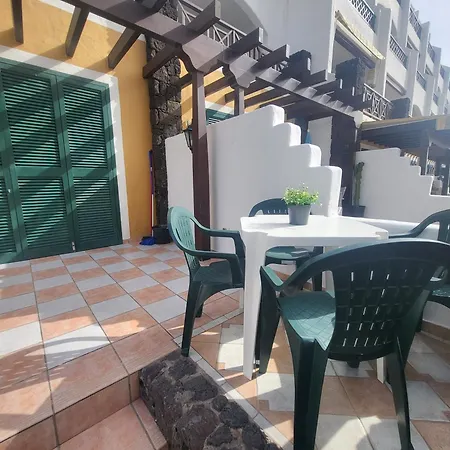 Roja Del Mar 1 Apartment *